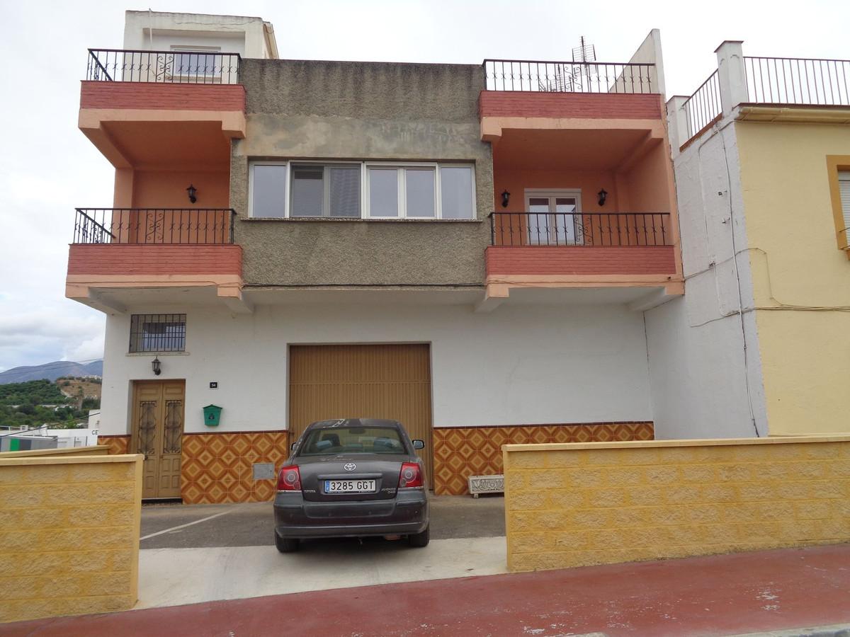 Villa for Sale in Coín