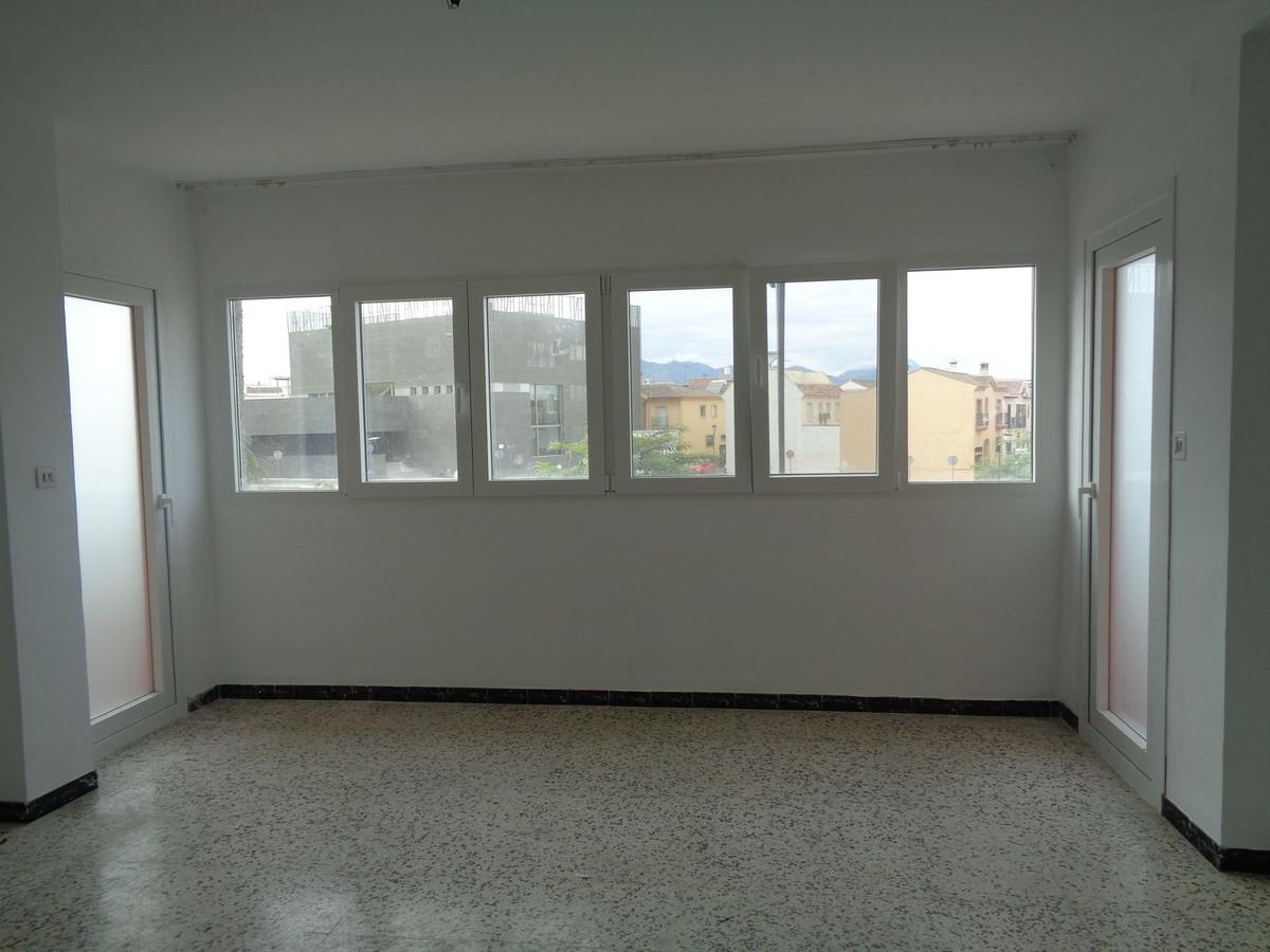 Villa for Sale in Coín