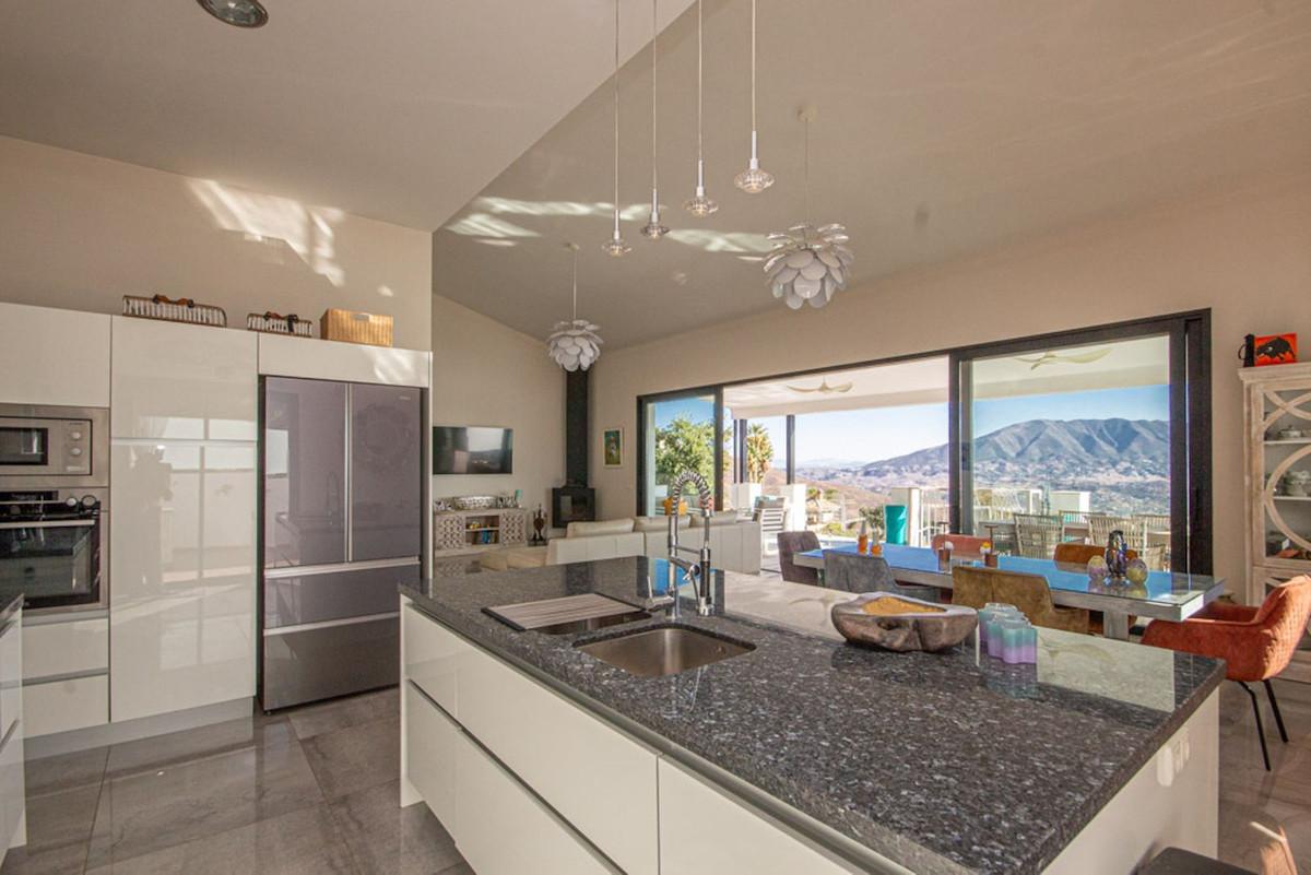 Villa for Sale in Marbella