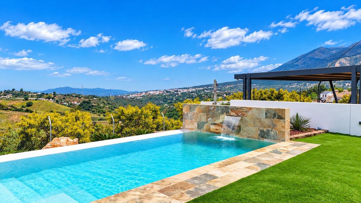 Villa en Venta en Alhaurín el Grande