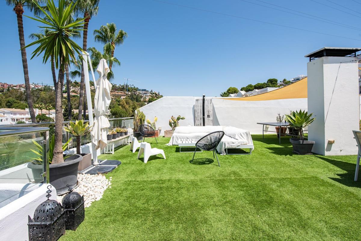 Penthouse for Sale in Benahavís