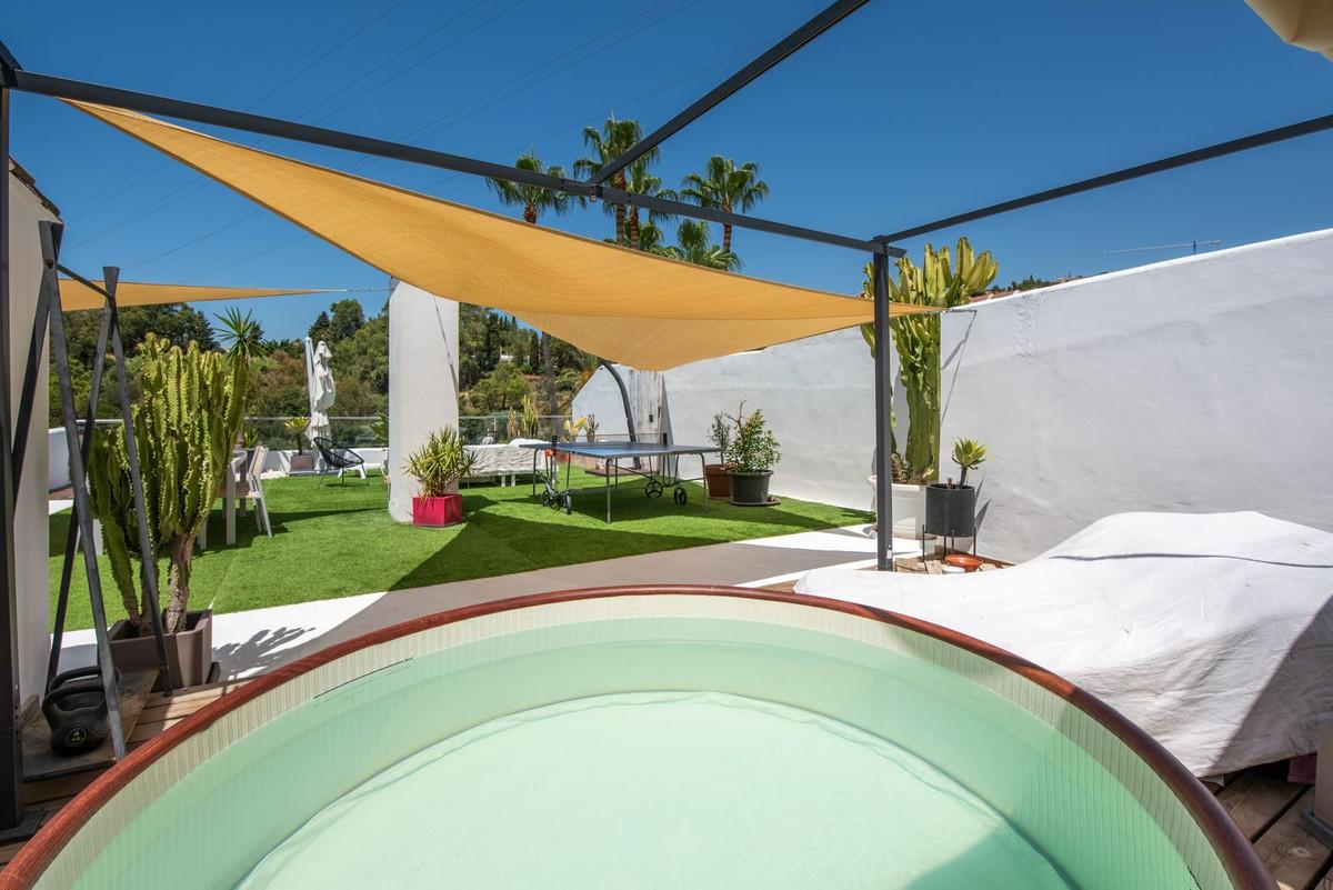 Penthouse for Sale in Benahavís