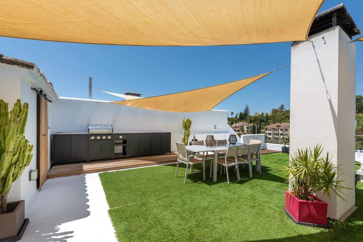Penthouse for Sale in Benahavís