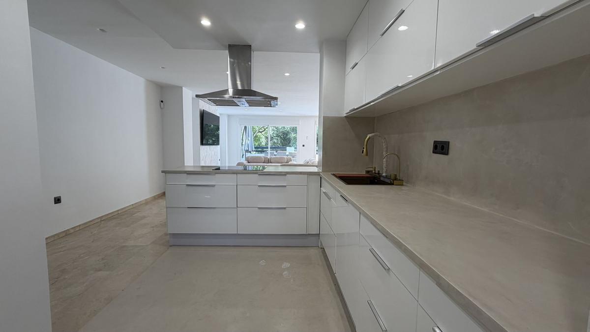 Apartment for Sale in Marbella