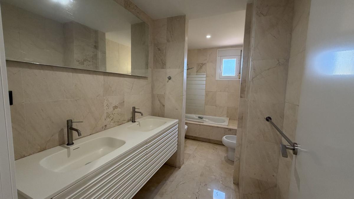 Apartment for Sale in Marbella