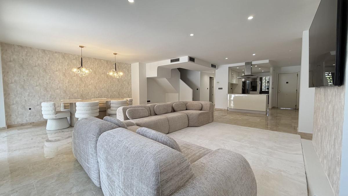 Apartment for Sale in Marbella