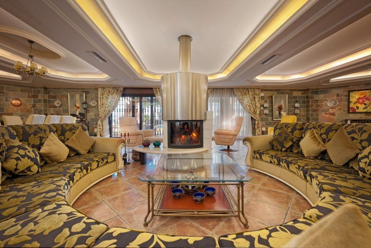 Villa for Sale in Mijas