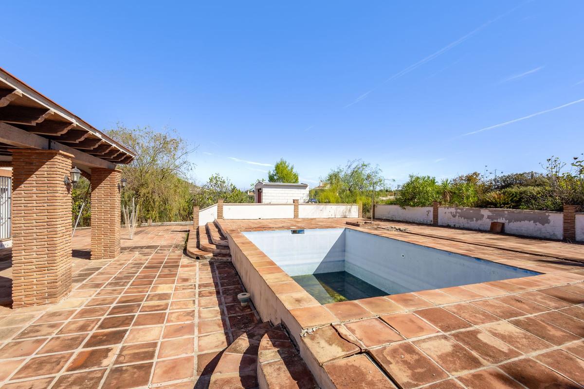 Villa en Venta en Coín
