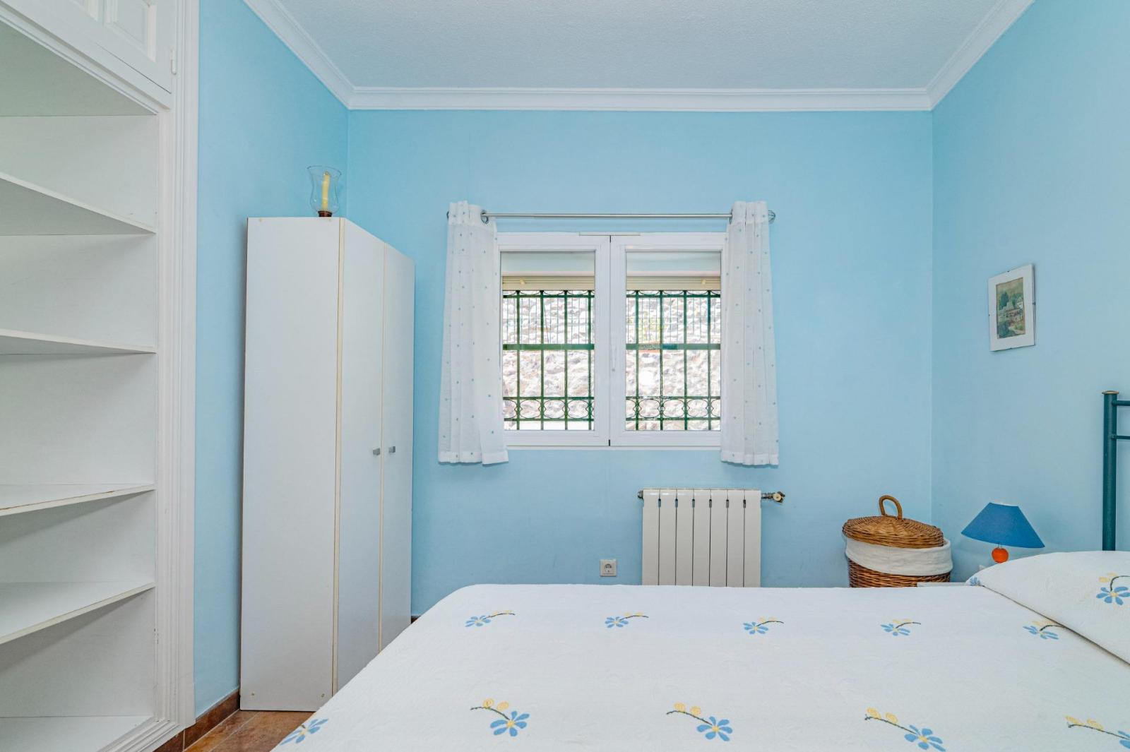 Chalet for Sale in Almuñécar