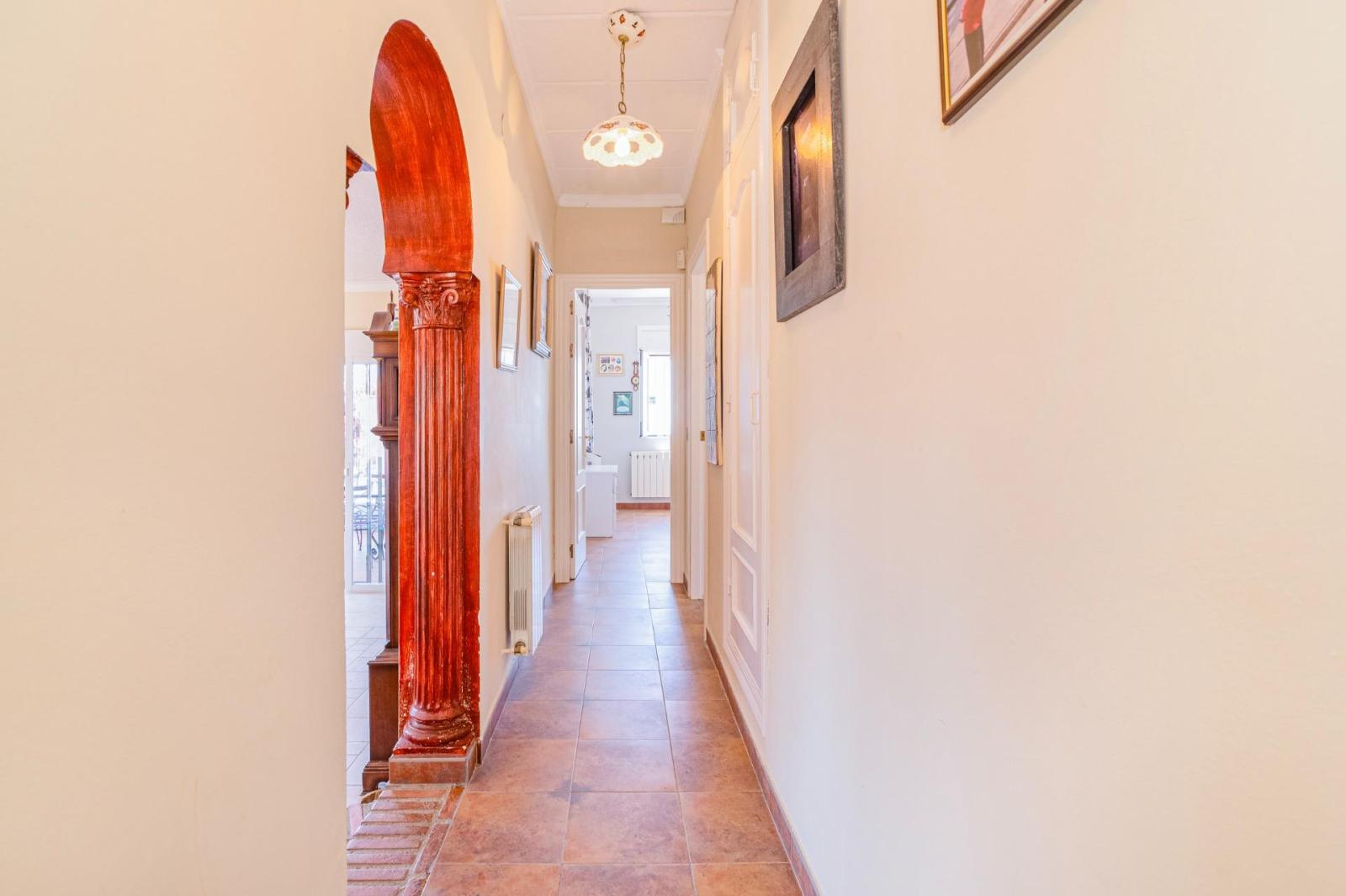 Chalet for Sale in Almuñécar
