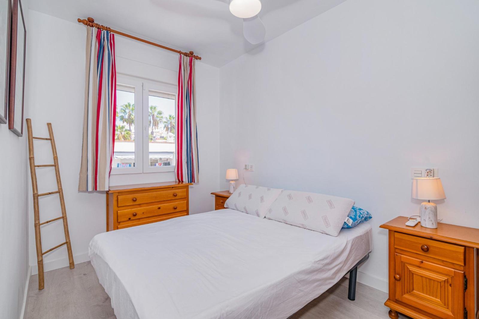 Apartment for Sale in Almuñécar