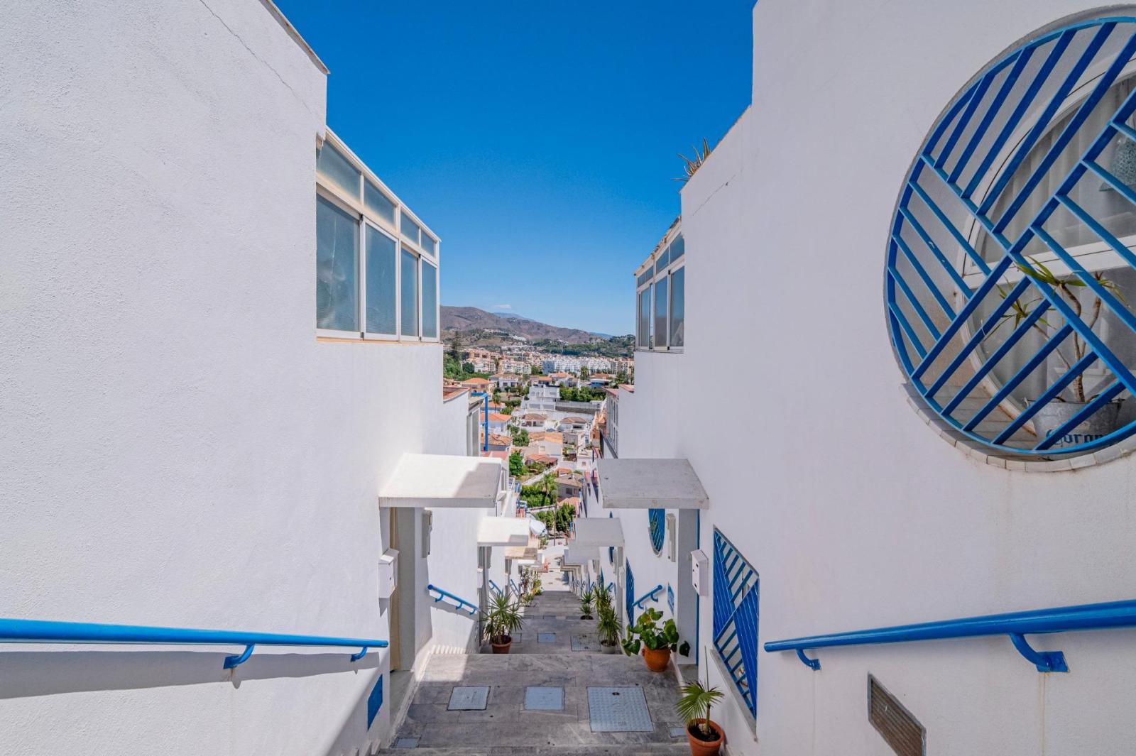 Apartment for Sale in Almuñécar