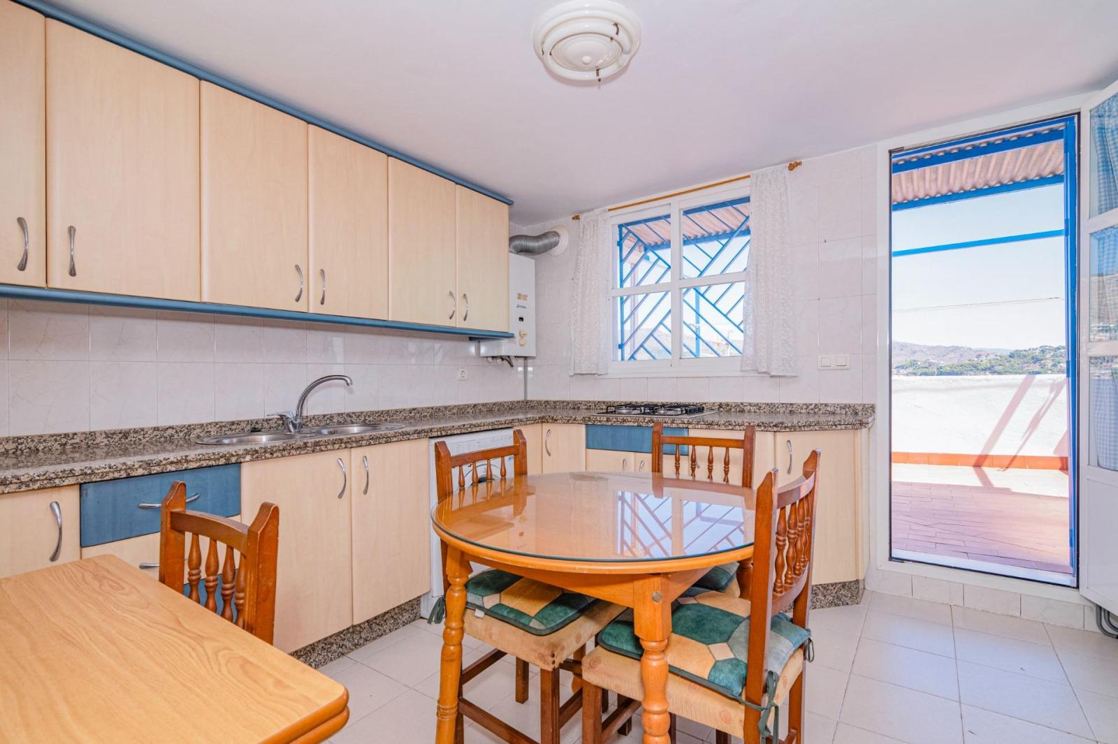 Apartment for Sale in Almuñécar
