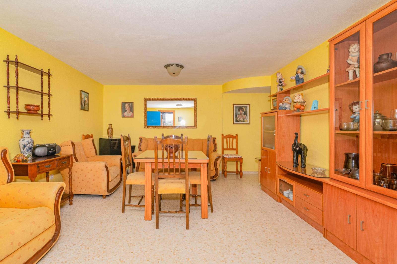 Apartment for Sale in Almuñécar