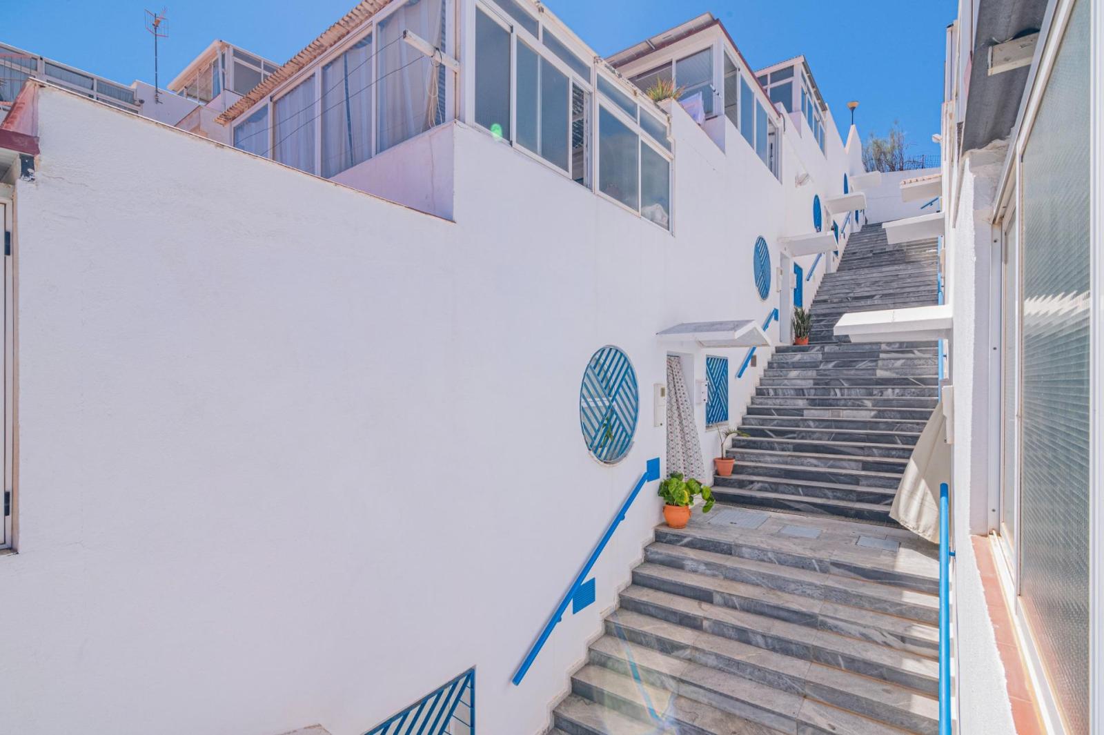 Apartment for Sale in Almuñécar