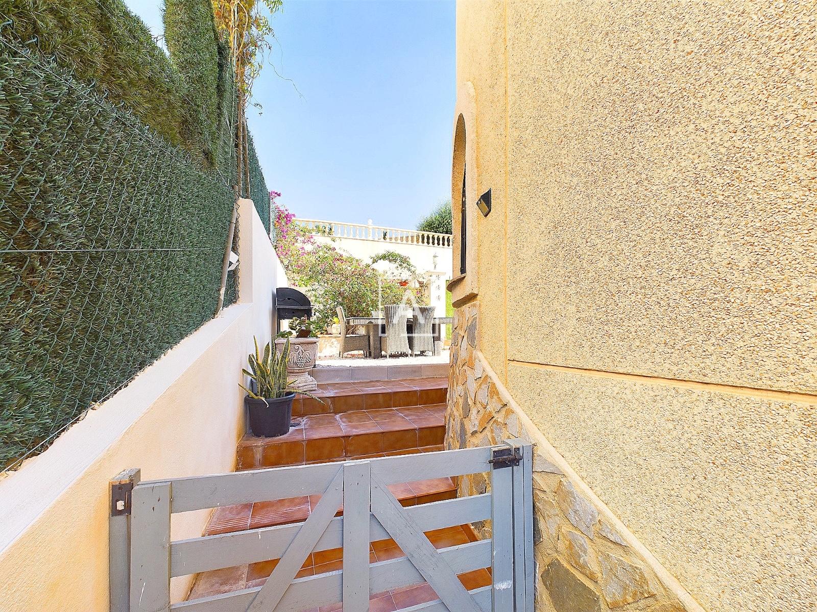 Villa en Venta en Pilar de la Horadada