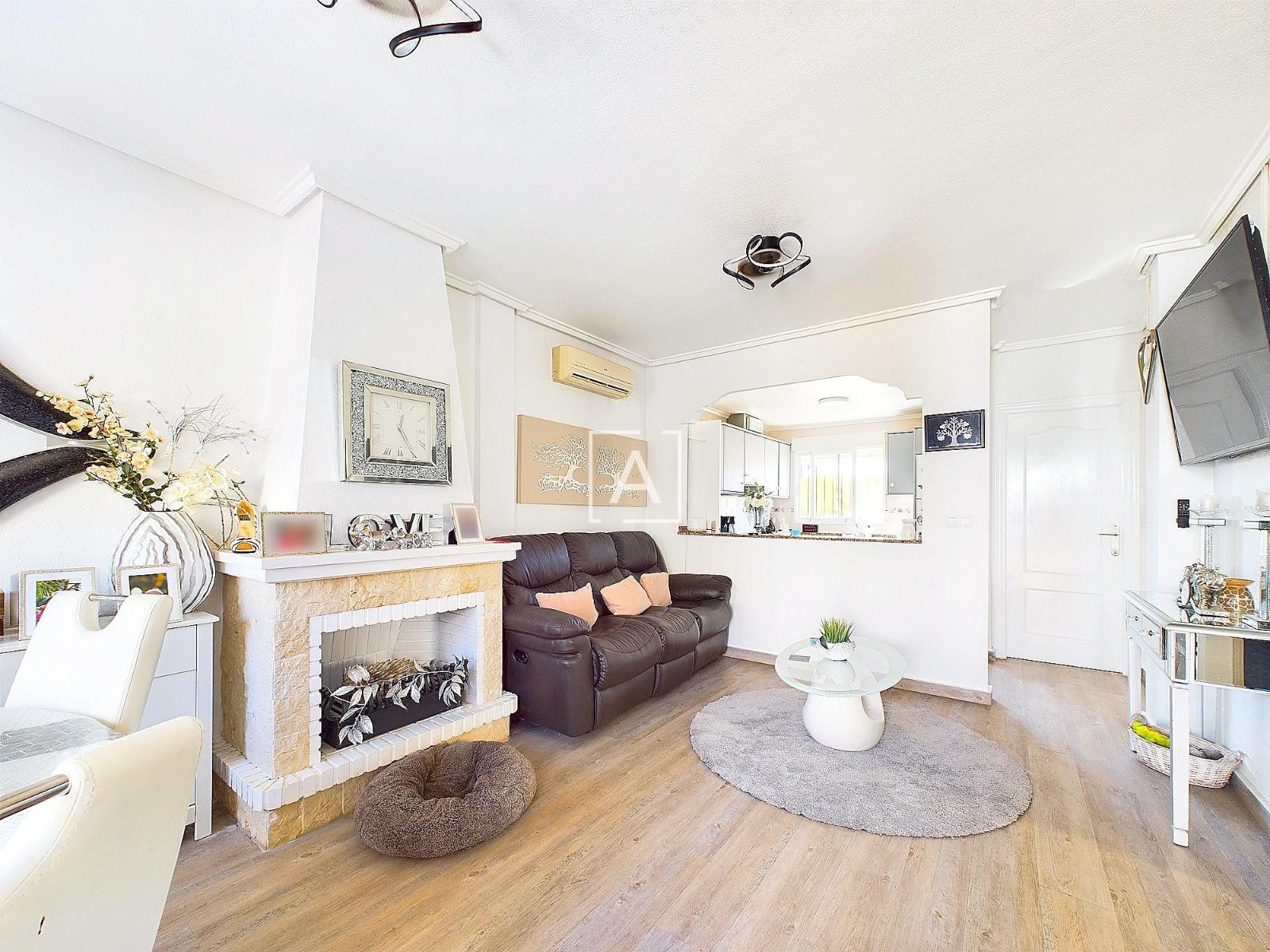 Villa en Venta en Pilar de la Horadada