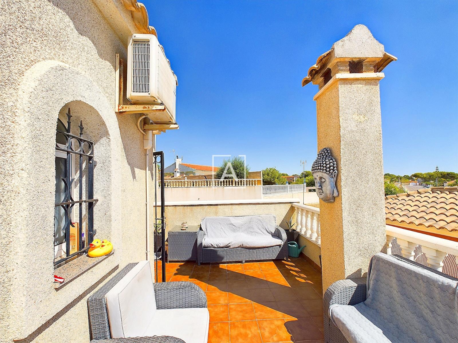 Villa en Venta en Pilar de la Horadada