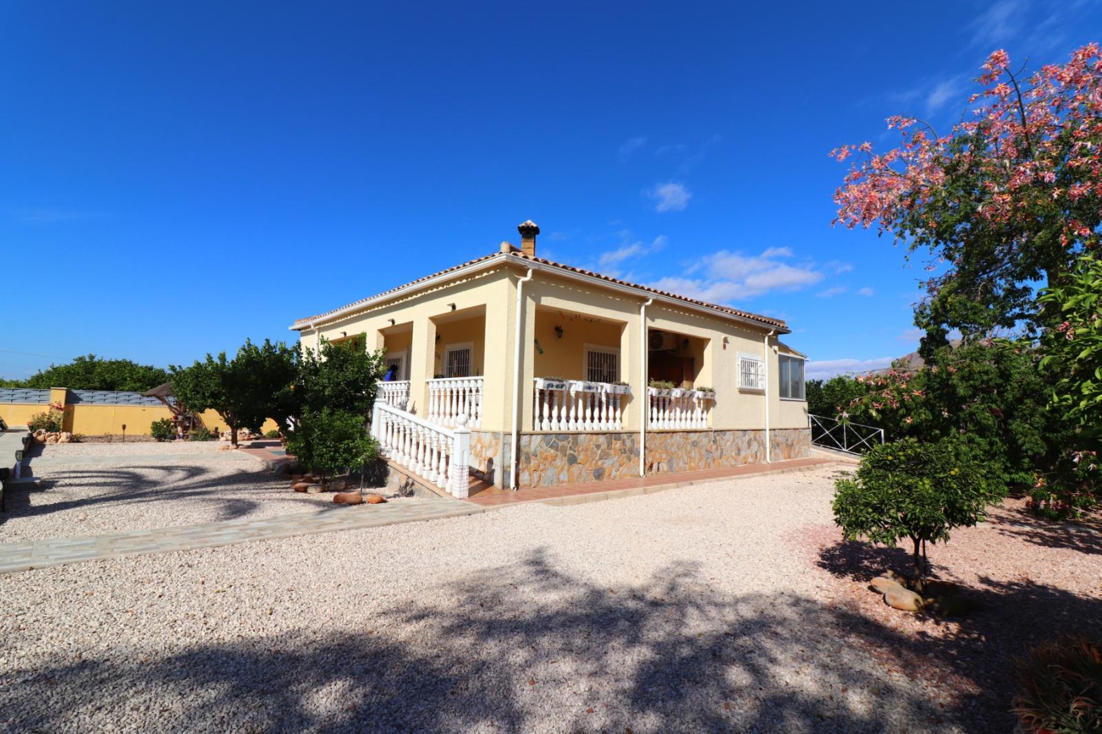 Finca en Venta en Orihuela