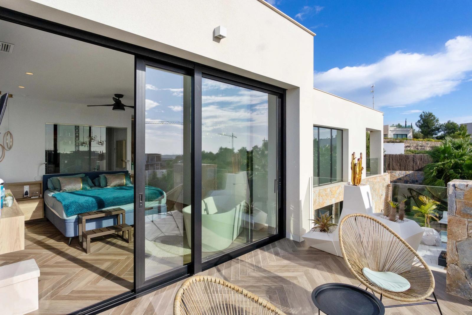 Villa en Venta en Orihuela
