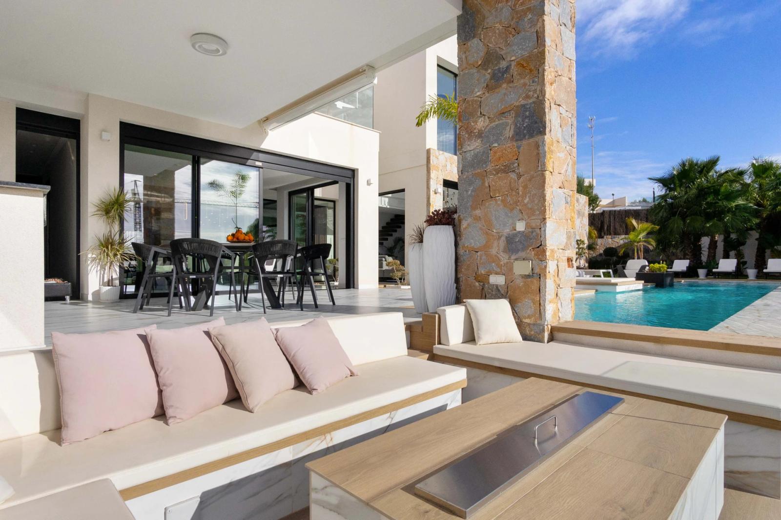 Villa en Venta en Orihuela