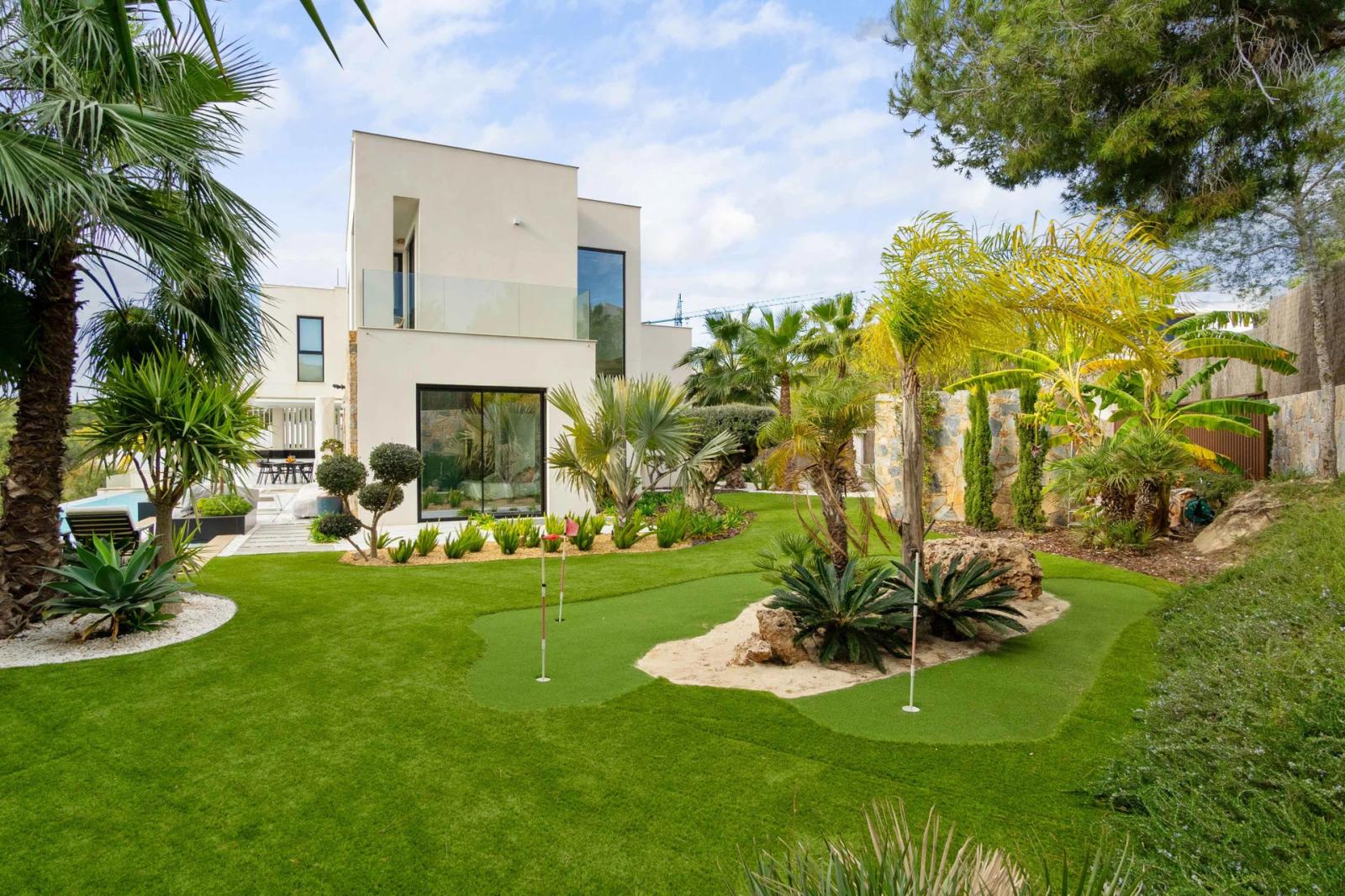 Villa en Venta en Orihuela