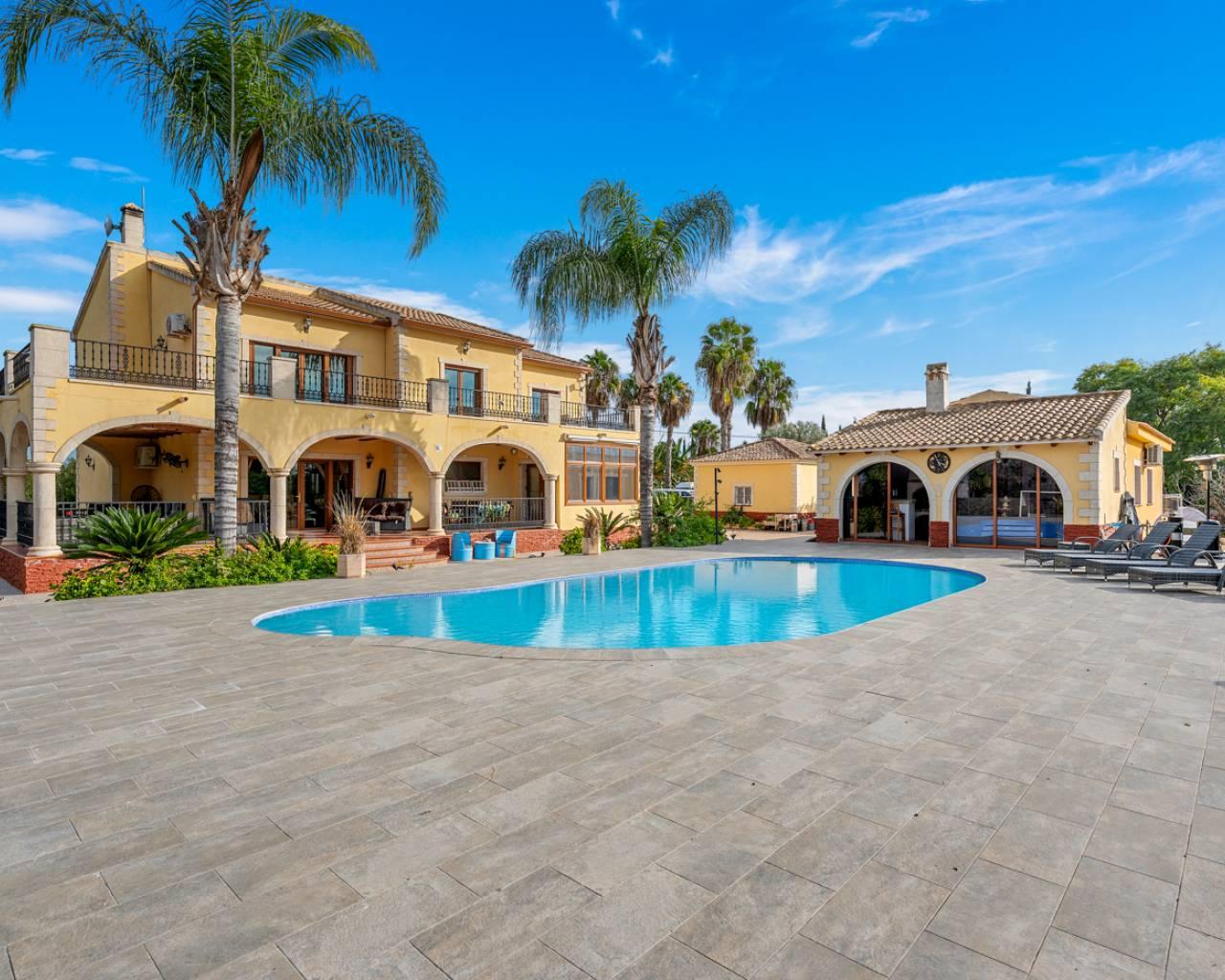Finca en Venta en Orihuela