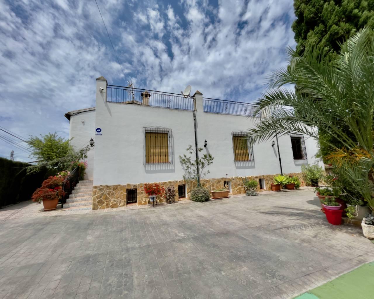 Finca en Venta en Orihuela