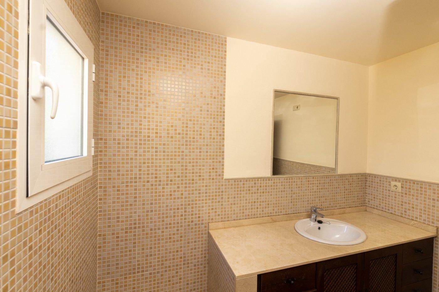 Villa for Sale in Fuente Álamo de Murcia