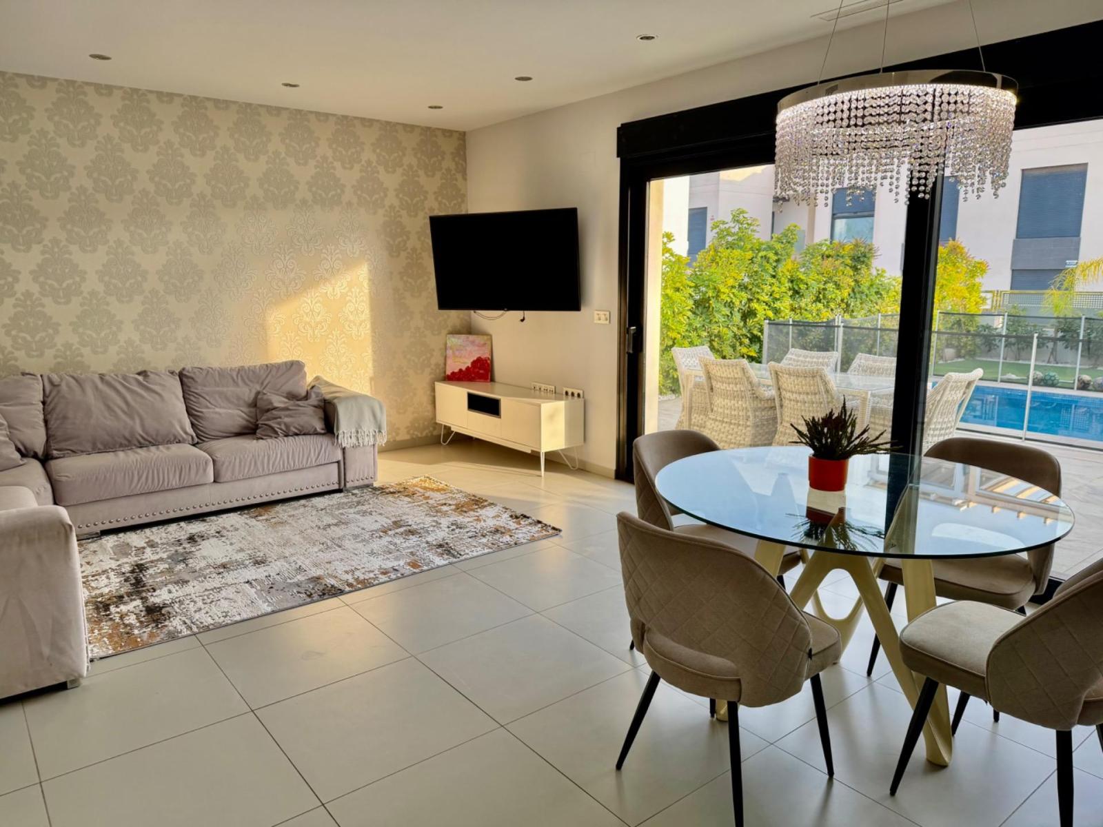 Villa en Venta en Rojales