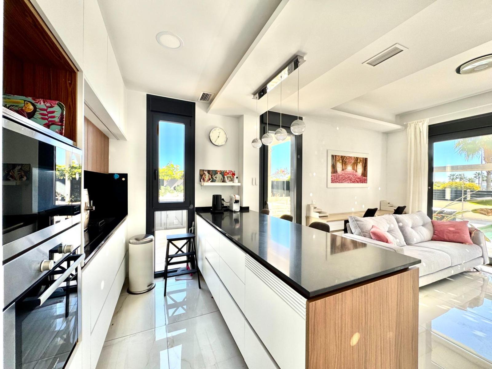Villa en Venta en Orihuela