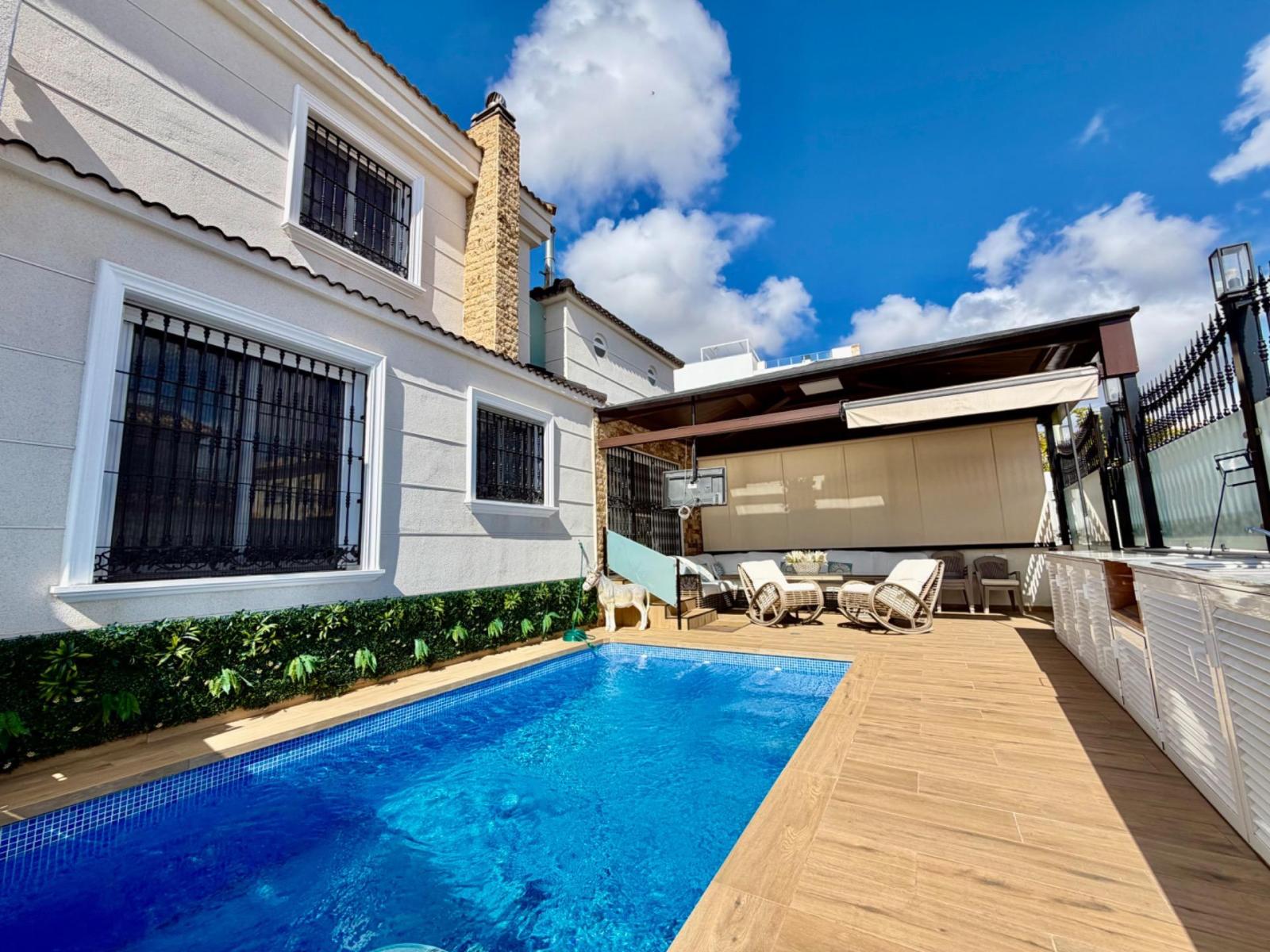 Casa en Venta en Orihuela