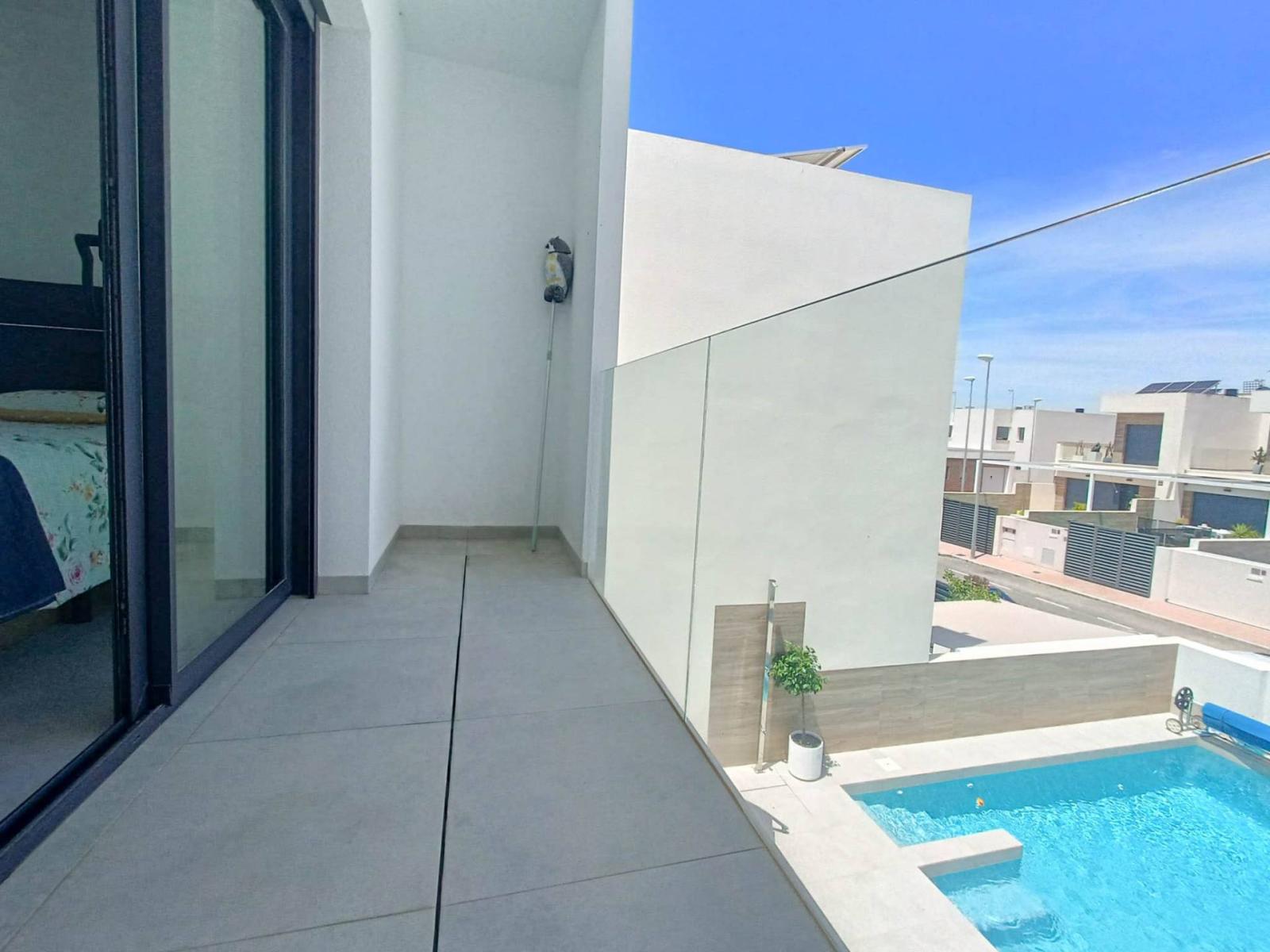 Villa en Venta en Rojales