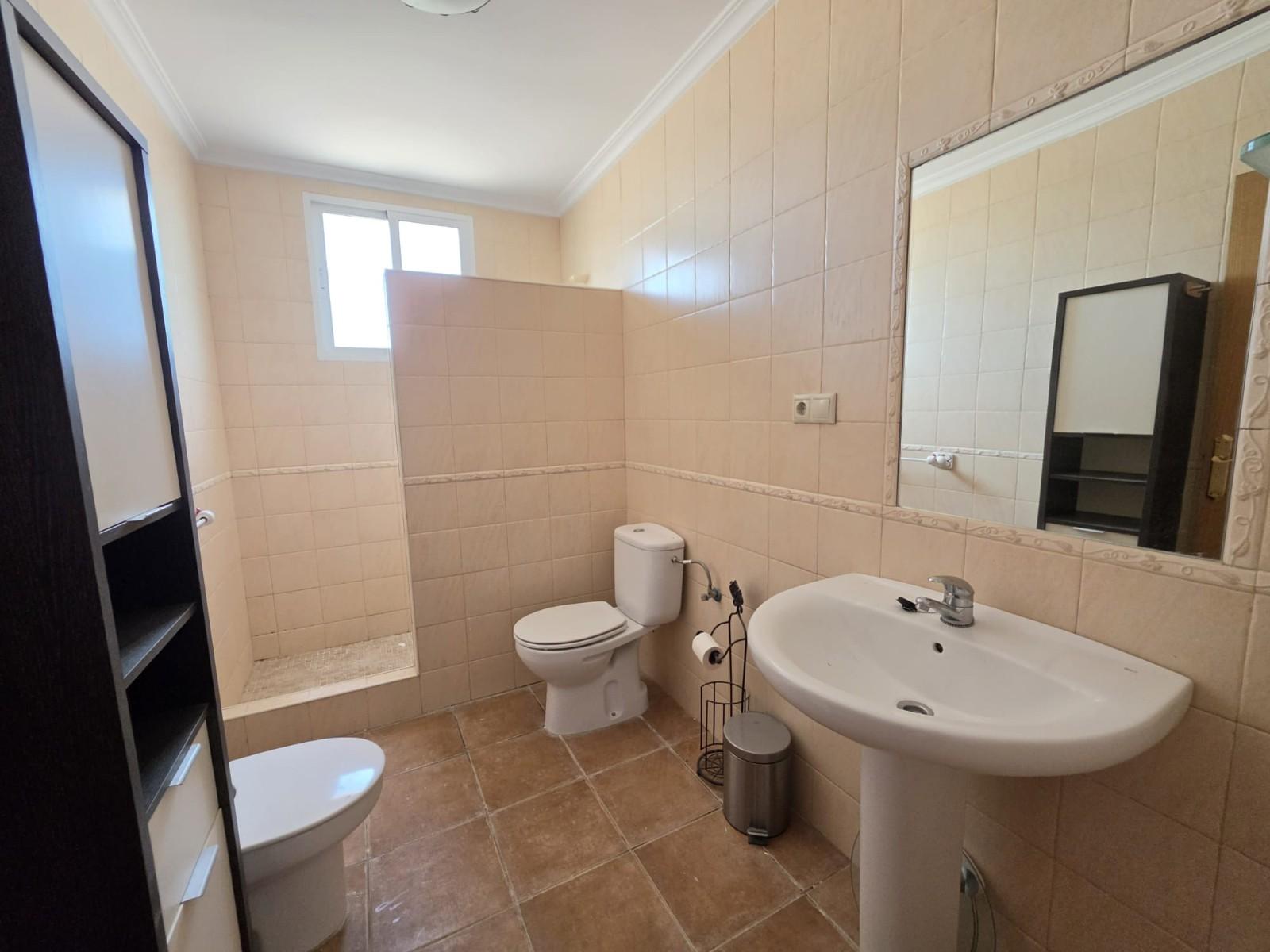 Villa for Sale in Monóvar