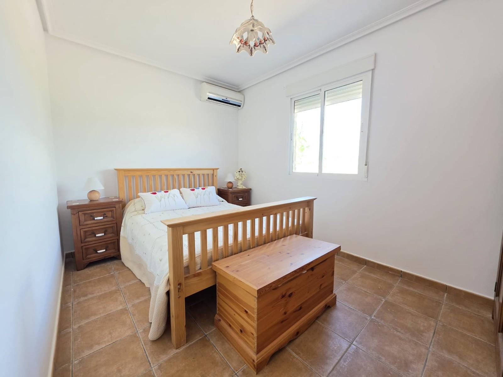 Villa for Sale in Monóvar