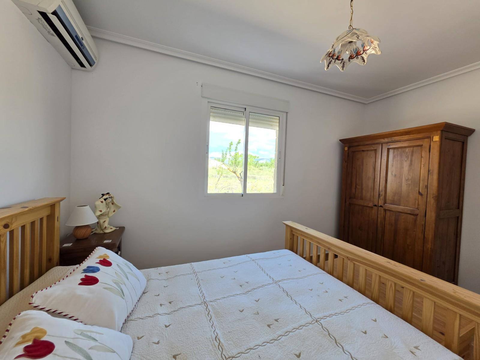 Villa for Sale in Monóvar