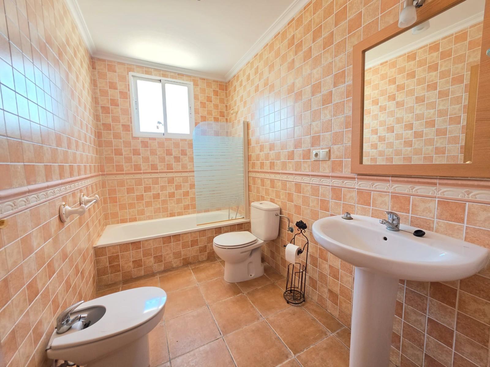 Villa for Sale in Monóvar