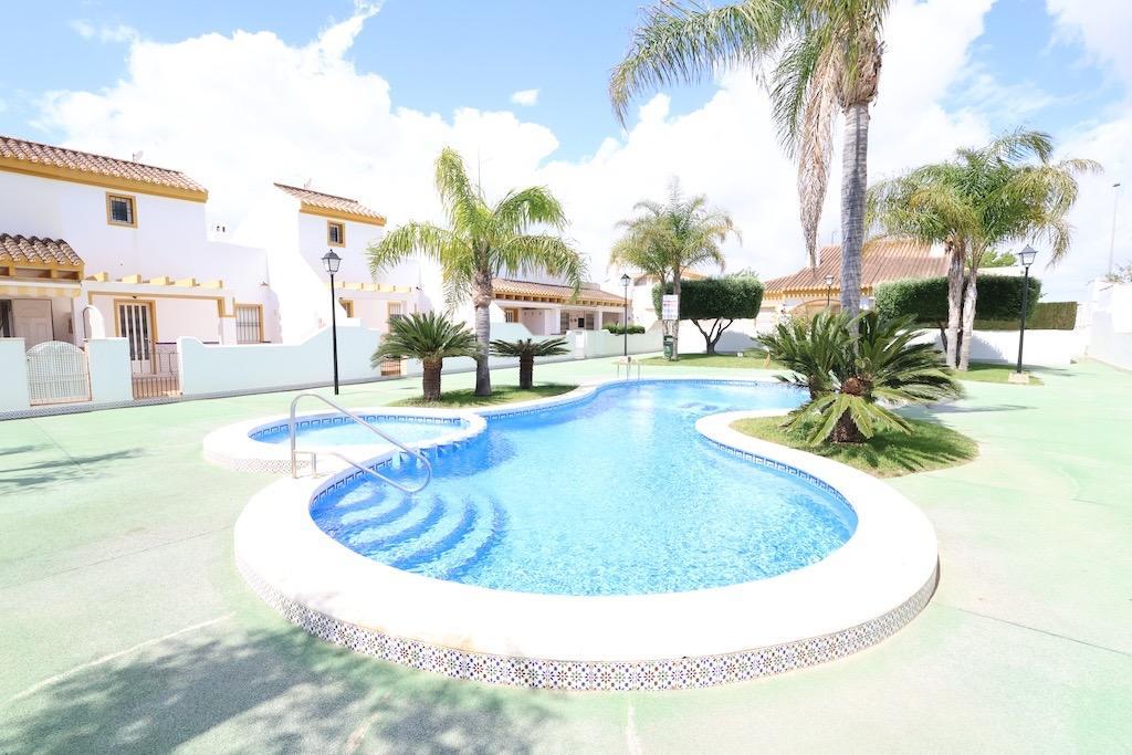 Duplex for Sale in Pilar de la Horadada