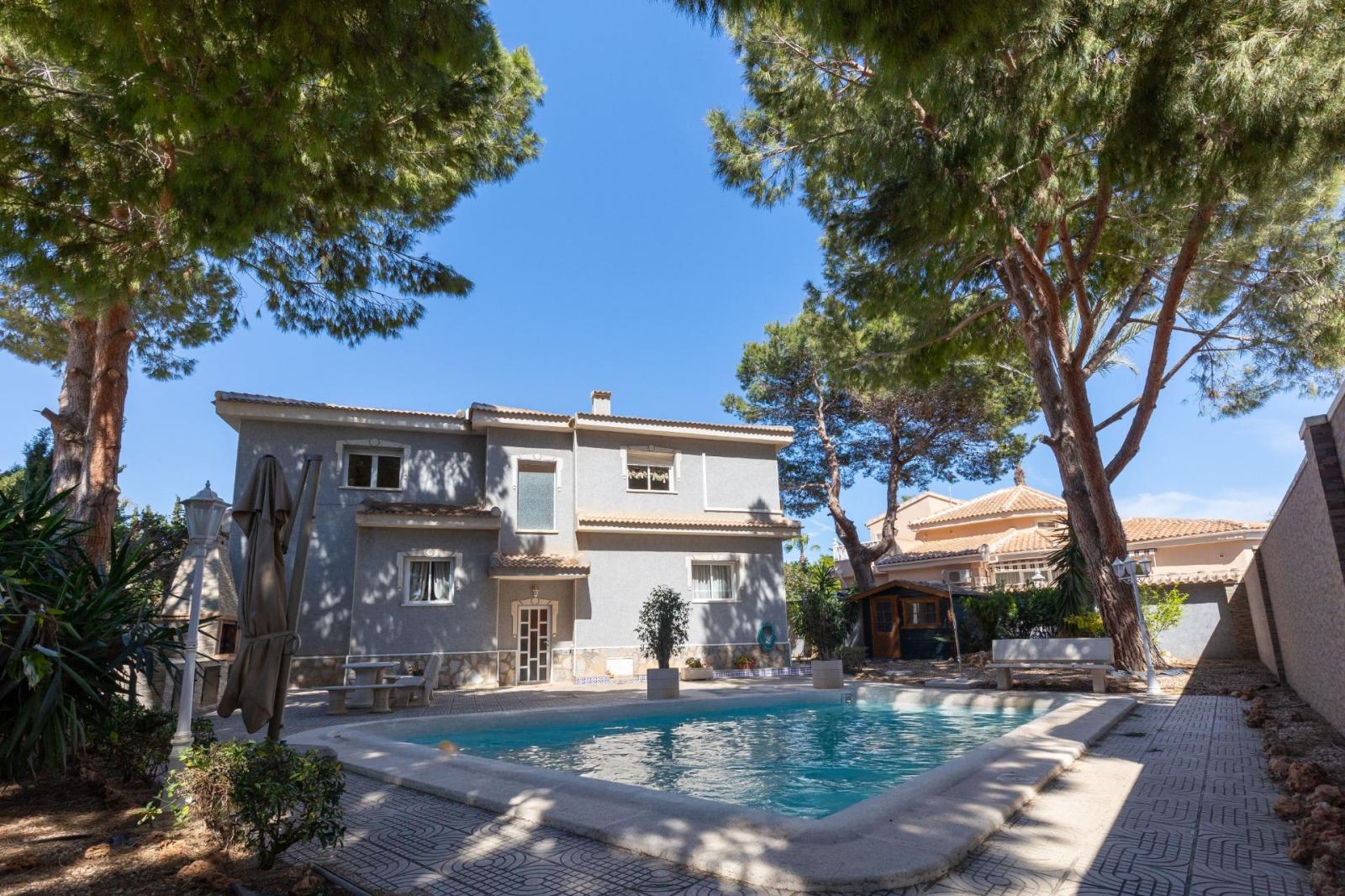 Villa for Sale in Rojales