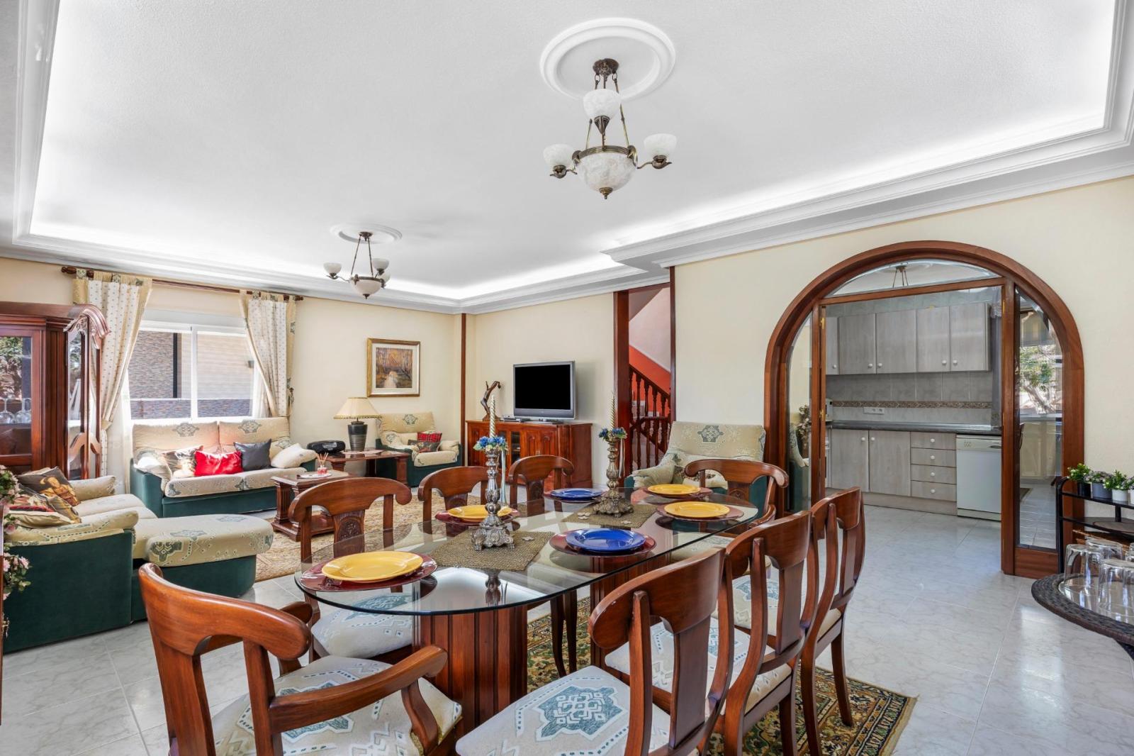 Villa for Sale in Rojales