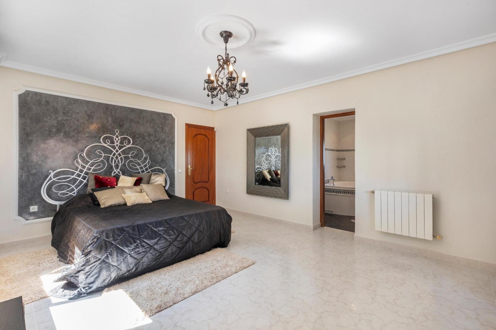 Villa for Sale in Rojales