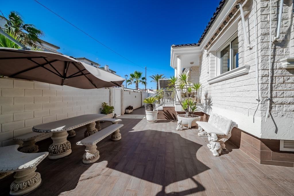 Villa for Sale in Torrevieja