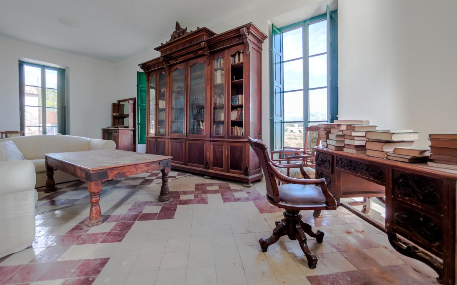 Villa for Sale in Guía de Isora