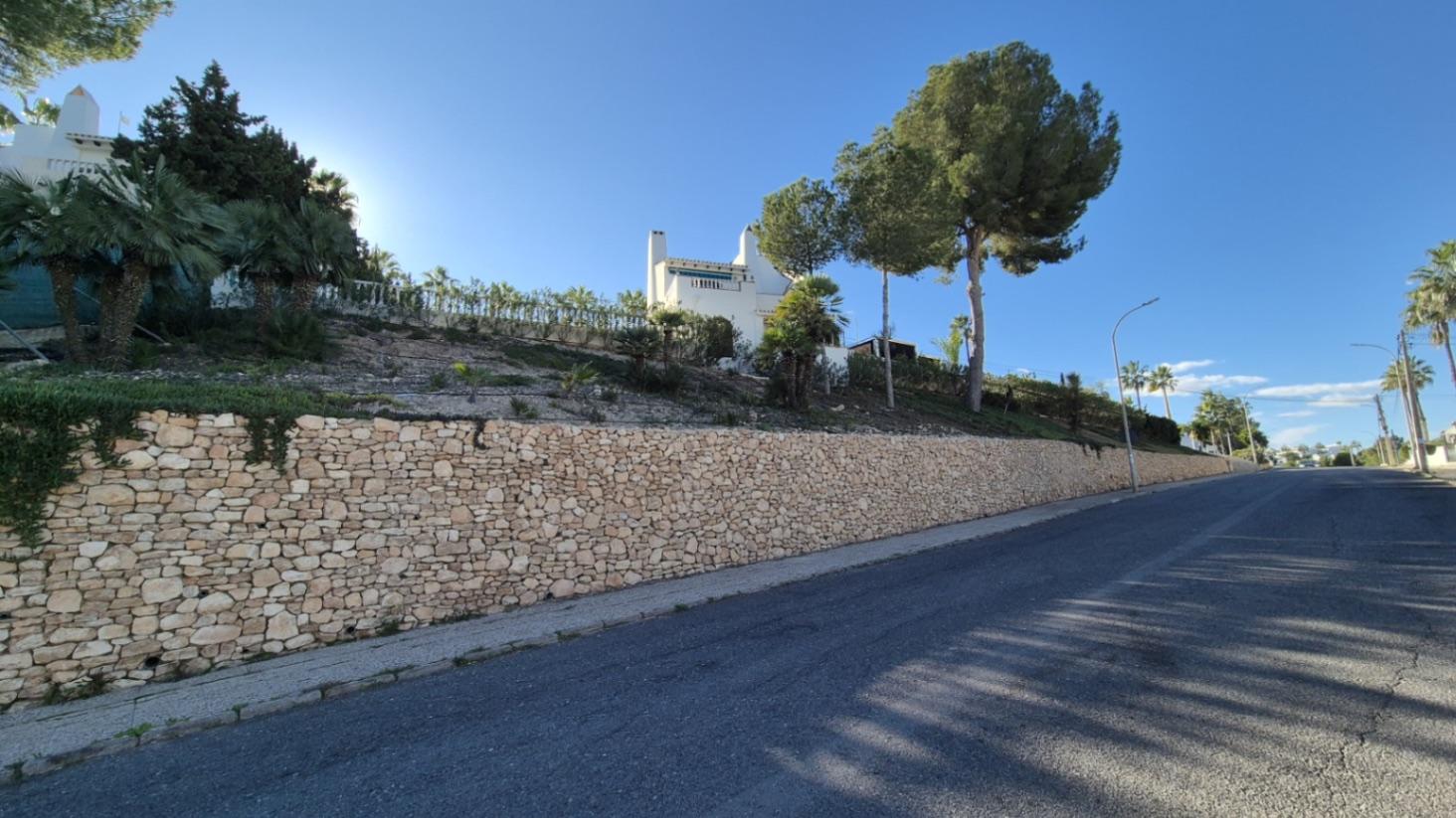 Villa for Sale in Orihuela