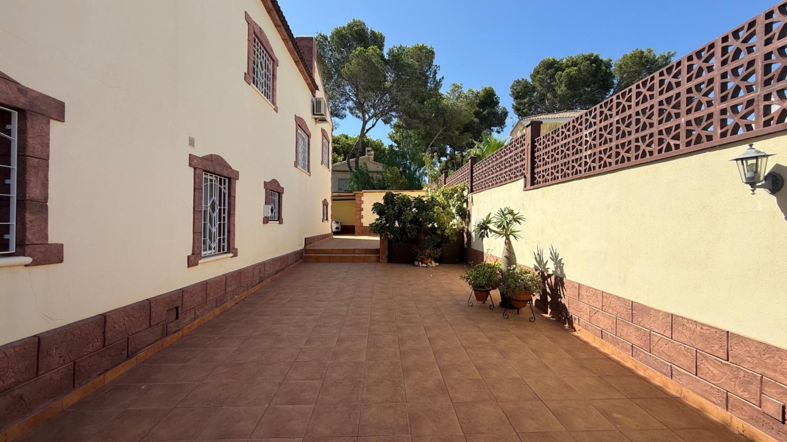 Villa for Sale in Torrevieja