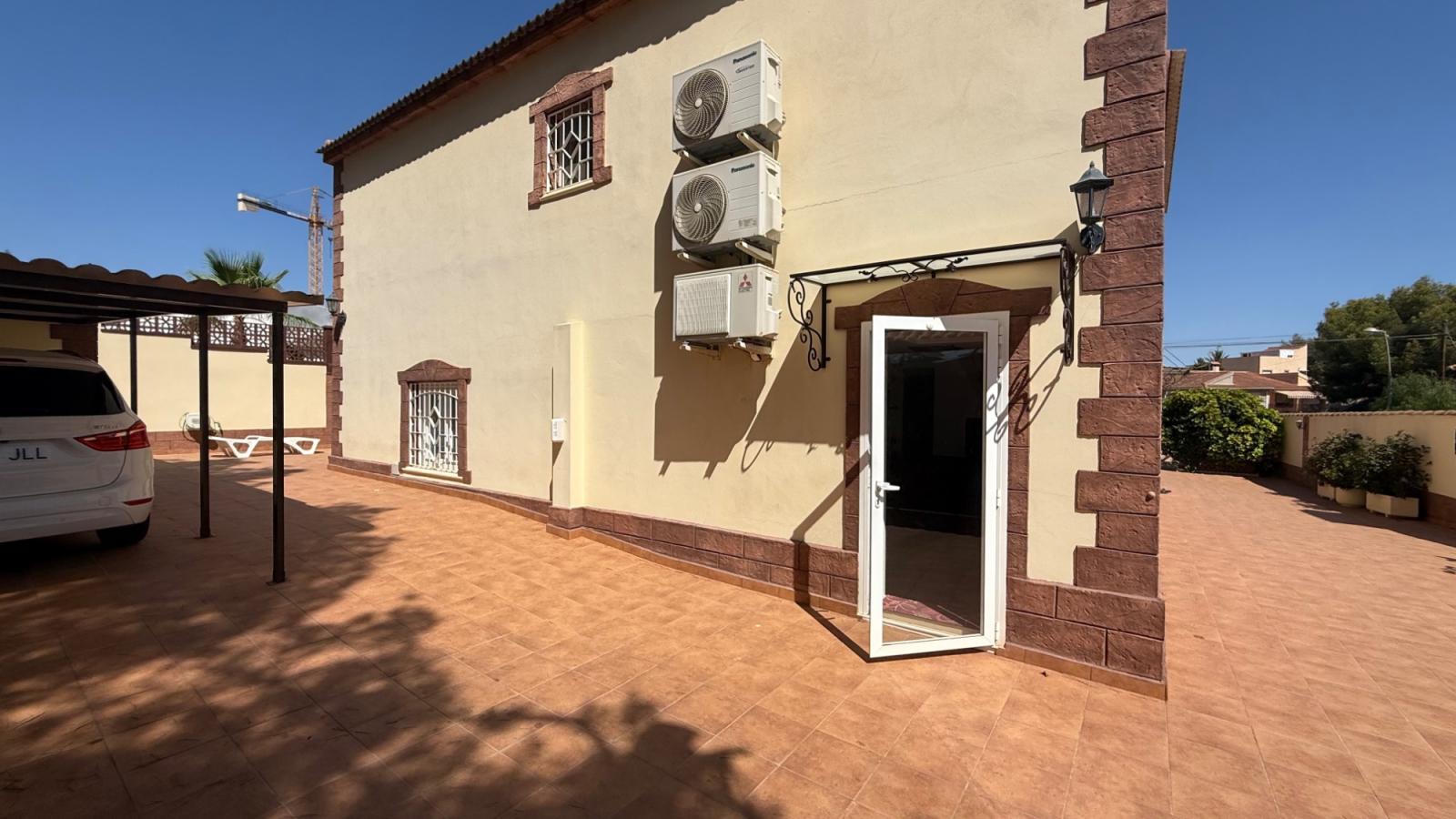 Villa for Sale in Torrevieja