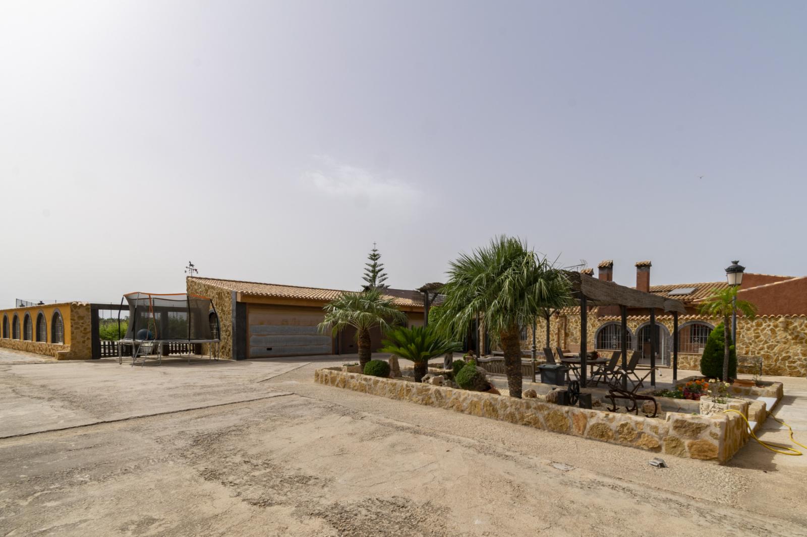 Villa for Sale in Cartagena