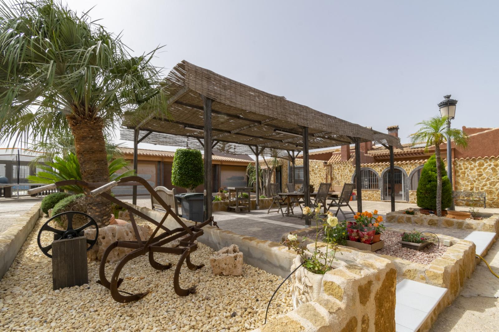 Villa for Sale in Cartagena