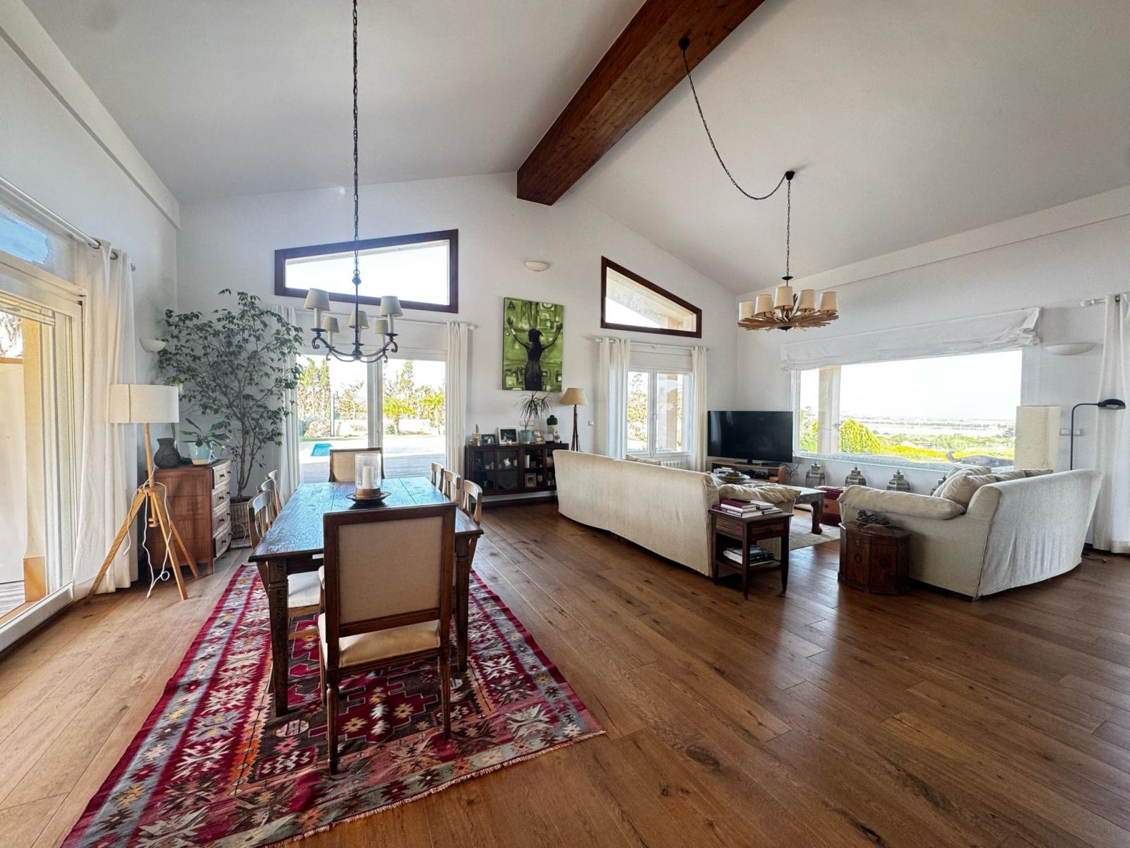Villa for Sale in Cartagena