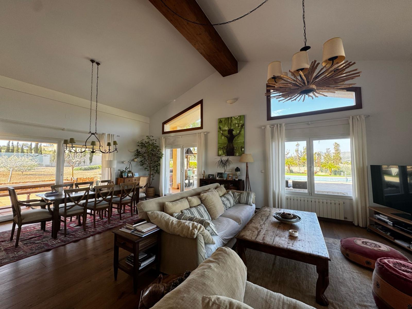Villa for Sale in Cartagena